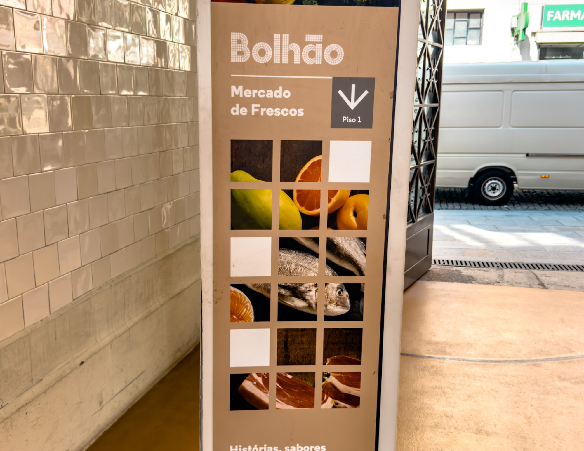 Bolhão Market Porto Guide (8).png